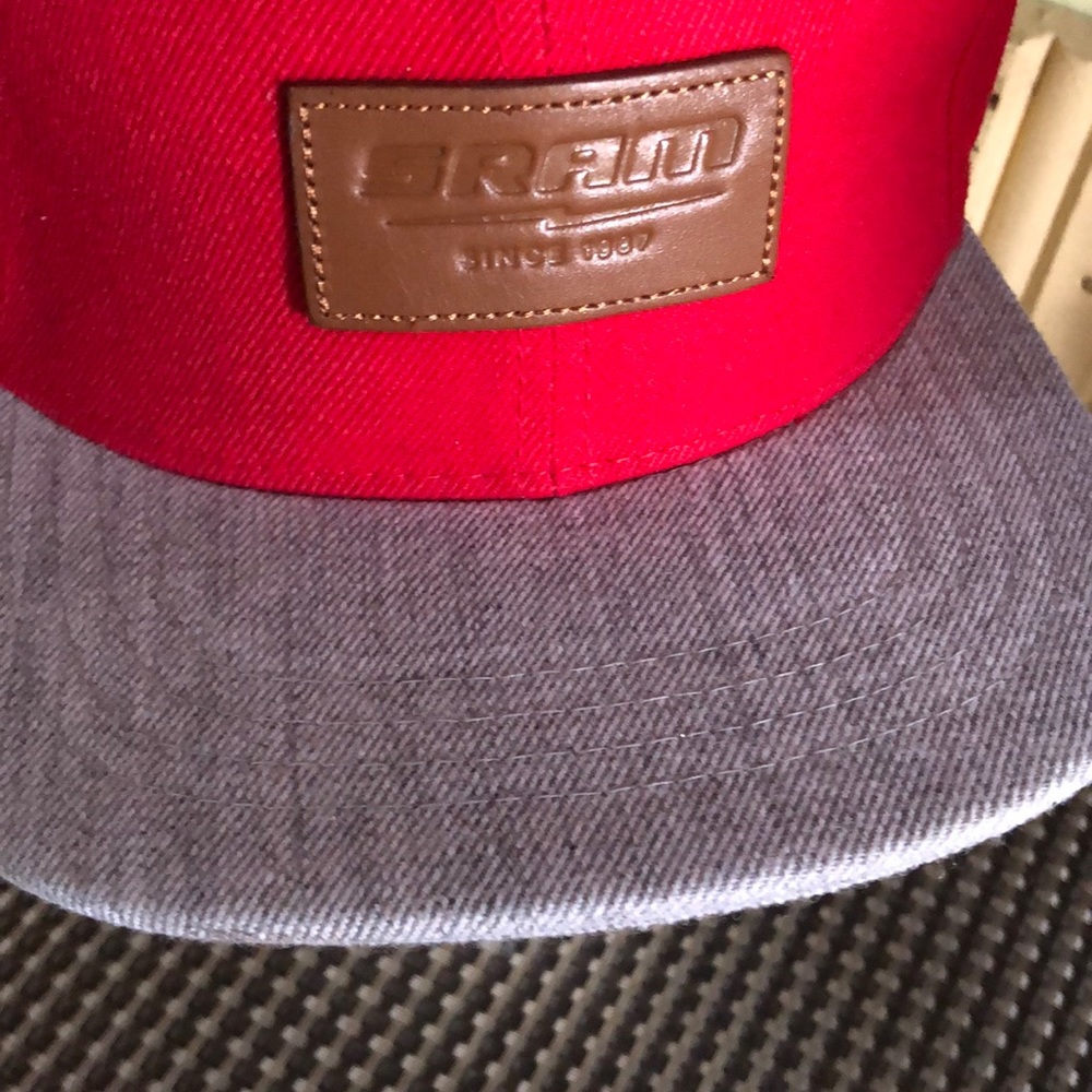 SRAM SnapBack hat - Picture 3 of 9